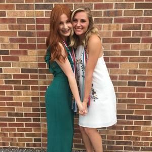 Meet your Posher, Dominique